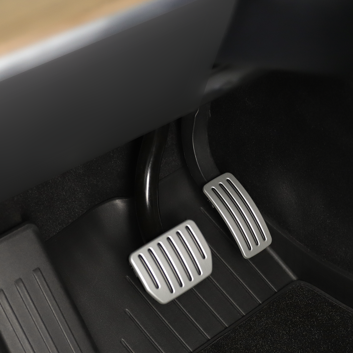 Set Pedali SANTUO Per Tesla Model 3 E Model Y (2020-2025) - Coperture In Acciaio Inox Per Acceleratore E Freno, Antiscivolo E Facili Da Installare, Colore Argento - 4